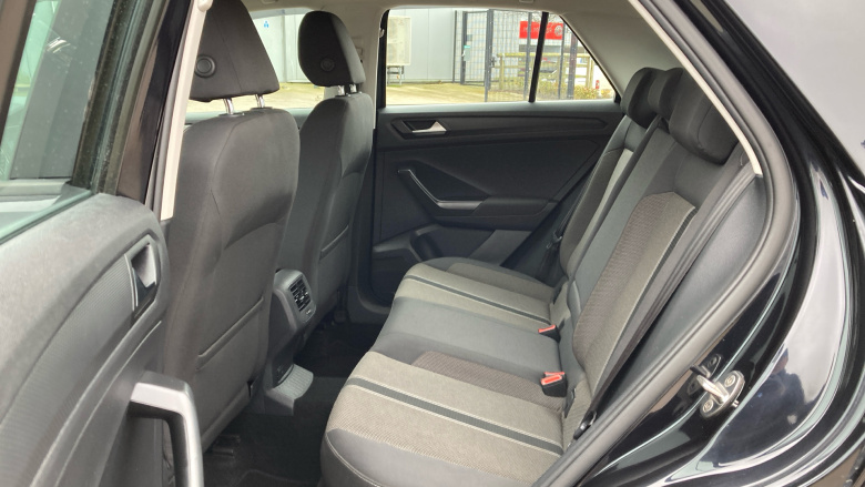 Volkswagen T-Roc 1.6 TDI SE 5dr Diesel Hatchback